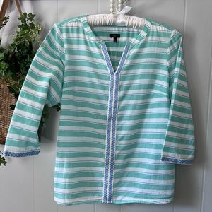 TALBOTS 3/4 Sleeve V-neck Embroidered Blouse.  Size LP.